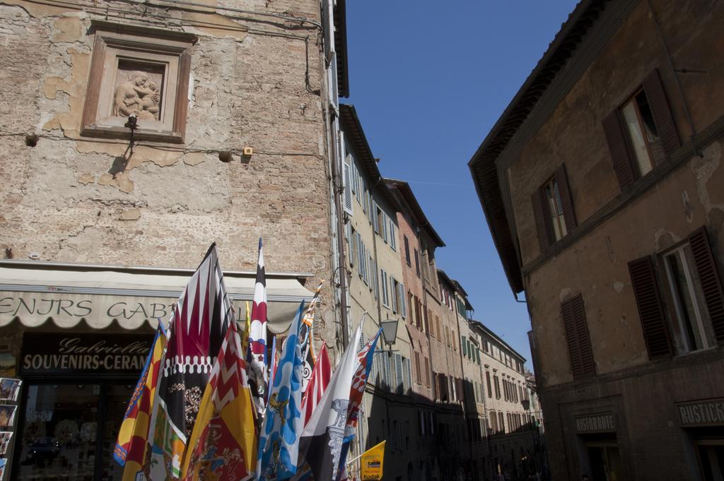 In Centro - Diffuso Bed and breakfast Siena